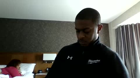 mrthicknlong6 online show from January 6, 2025, 6:41 pm