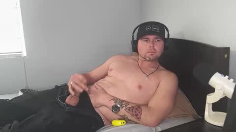 Snapshot of mrwagz420 chatting on November 13, 2025, 10:30 pm mrwagz420 online show from November 13, 2025, 10:30 pm