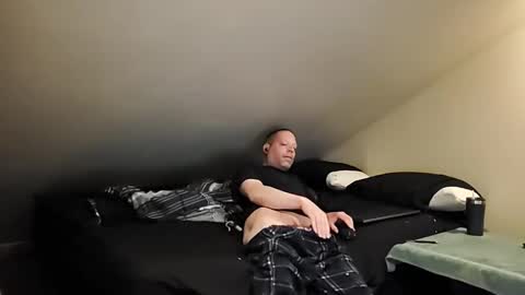 Snapshot of mrxhere chatting on March 21, 2026, 5:45 am mrxhere online show from March 21, 2026, 5:45 am