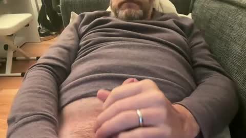 Snapshot of mryum75 chatting on January 8, 2025, 3:19 am mryum75 online show from January 8, 2025, 3:19 am