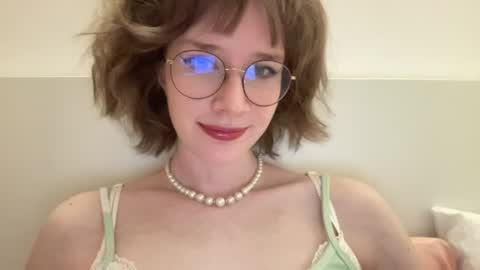 Snapshot of ms_christiana chatting on June 8, 2026, 6:41 pm ms_christiana online show from June 8, 2026, 6:41 pm