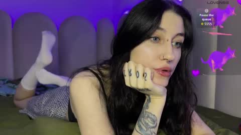 Dita online show from April 13, 2026, 1:05 pm