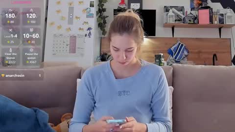 Snapshot of ms_foryou chatting on December 4, 2025, 4:44 am Ms ForYOU online show from December 4, 2025, 4:44 am