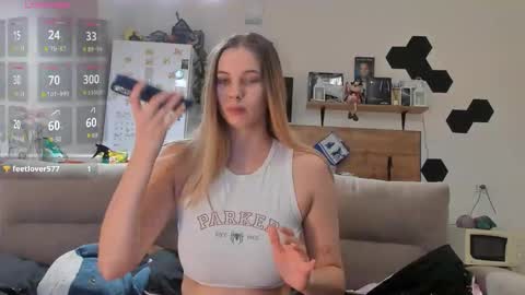 Snapshot of ms_foryou chatting on January 16, 2026, 1:37 pm Ms ForYOU online show from January 16, 2026, 1:37 pm