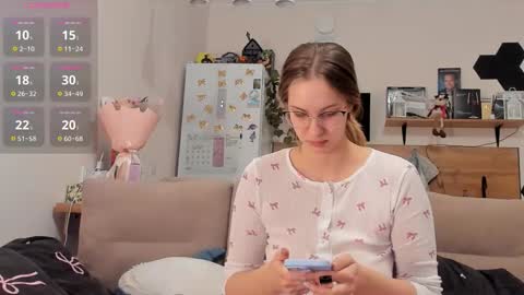 Snapshot of ms_foryou chatting on March 9, 2026, 2:15 am Ms ForYOU online show from March 9, 2026, 2:15 am