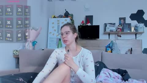 Snapshot of ms_foryou chatting on March 27, 2026, 4:07 am Ms ForYOU online show from March 27, 2026, 4:07 am