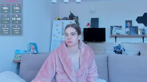 Snapshot of ms_foryou chatting on April 13, 2026, 3:56 am Ms ForYOU online show from April 13, 2026, 3:56 am