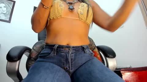 ms_lunarose online show from November 7, 2025, 2:00 am