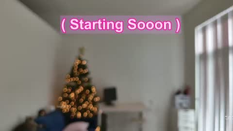 Snapshot of ms_mochii chatting on June 10, 2026, 3:22 pm R o r i SnapChat heyroriv2 wednesday - sunday Noon oclock mountain - 5pm mountain online show from June 10, 2026, 3:22 pm