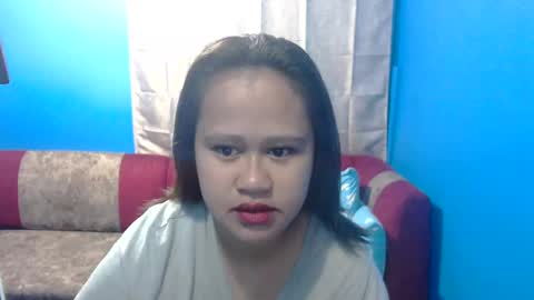 Snapshot of ms_nathalie chatting on February 12, 2025, 12:27 am Nathalie online show from February 12, 2025, 12:27 am