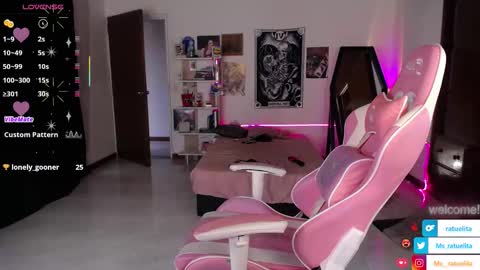 Manuela3 online show from February 26, 2026, 9:25 pm