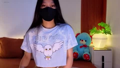 ms_shye online show from October 23, 2025, 2:33 am