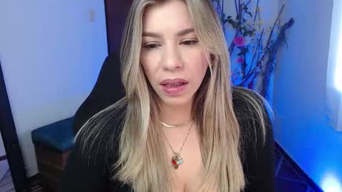 Sofia online show from October 29, 2025, 3:36 pm