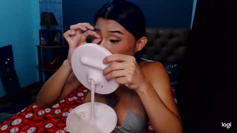 Snapshot of msasianbigcockts chatting on October 29, 2025, 10:06 am Thea online show from October 29, 2025, 10:06 am