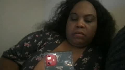 Snapshot of msjonemillion chatting on November 28, 2025, 12:13 am Chocolate Candy Stick online show from November 28, 2025, 12:13 am