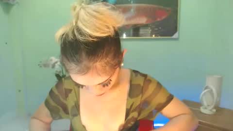 msmeygan online show from November 20, 2025, 6:40 pm