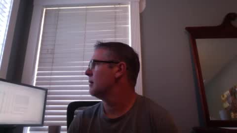 Snapshot of mtbrdr76 chatting on March 16, 2026, 7:29 pm Fun time Daddy online show from March 16, 2026, 7:29 pm