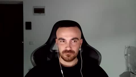 Victor online show from January 8, 2025, 6:52 pm