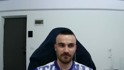 Victor online show from January 28, 2025, 7:00 pm