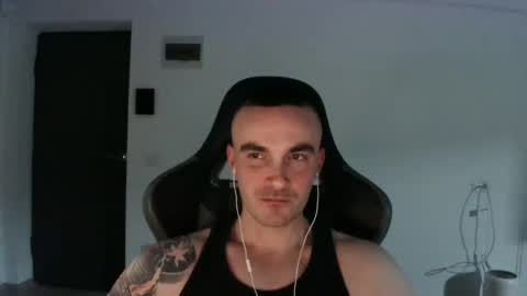 Victor online show from February 8, 2025, 8:10 pm