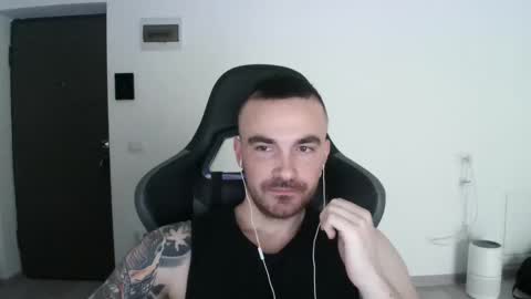 Victor online show from February 18, 2025, 7:32 am