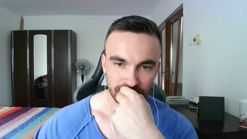 Victor online show from October 18, 2025, 10:05 am