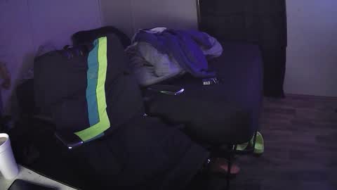 Snapshot of muffdiver718 chatting on February 1, 2026, 8:02 am Muffdiver online show from February 1, 2026, 8:02 am