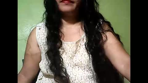 Snapshot of muffy_bunny chatting on February 17, 2026, 7:20 pm muffy_bunny online show from February 17, 2026, 7:20 pm