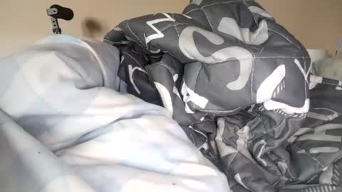 Laly online show from January 6, 2025, 11:07 am