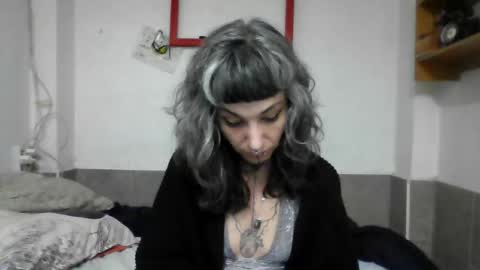 mulderandvalkyrie online show from October 23, 2025, 7:12 pm