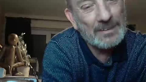 munch10 online show from December 28, 2024, 7:43 pm