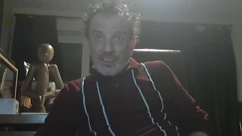 munch10 online show from March 9, 2025, 1:04 am