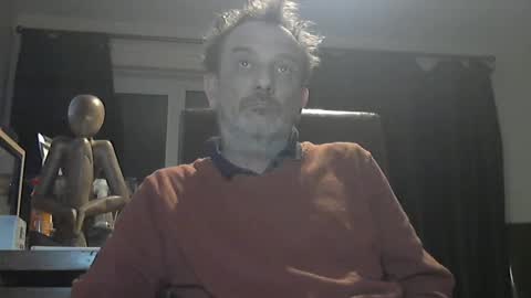 munch10 online show from March 9, 2025, 9:36 pm