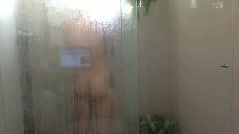 Snapshot of munchi_ chatting on January 16, 2025, 10:23 pm   online show from January 16, 2025, 10:23 pm