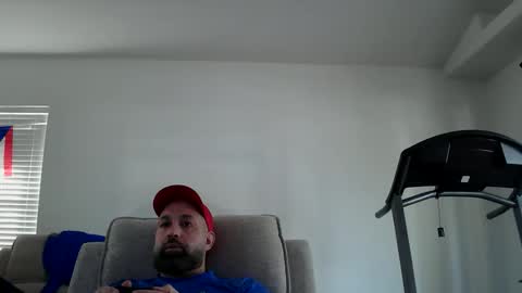 Snapshot of munchies420 chatting on February 13, 2026, 8:27 pm Bearded online show from February 13, 2026, 8:27 pm