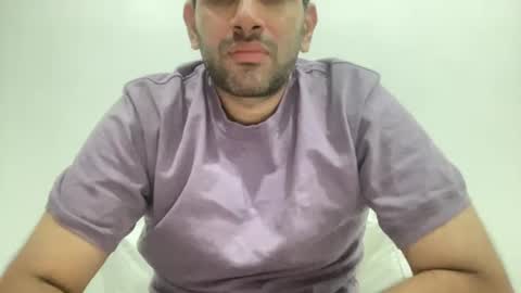 munnabobby2008 online show from January 16, 2025, 11:15 am