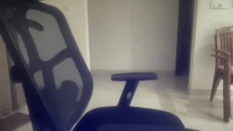 munnabobby2008 online show from October 7, 2025, 4:48 pm