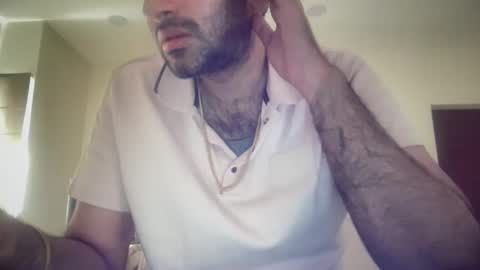 munnabobby2008 online show from April 12, 2026, 10:31 am