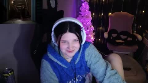 Milana online show from December 11, 2024, 3:05 pm