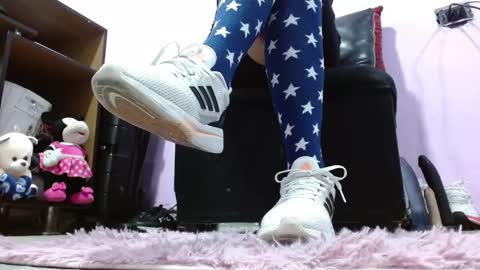 Snapshot of murielbrown chatting on February 14, 2025, 1:45 am Muriel online show from February 14, 2025, 1:45 am