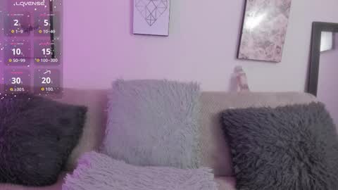 muriell_69 online show from November 14, 2025, 9:13 pm