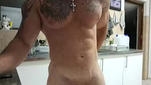 Snapshot of muscledaddy69s chatting on April 3, 2026, 12:19 am muscledaddy69s online show from April 3, 2026, 12:19 am