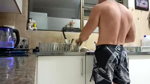 Snapshot of muscledaddy69s chatting on April 27, 2026, 4:10 am muscledaddy69s online show from April 27, 2026, 4:10 am
