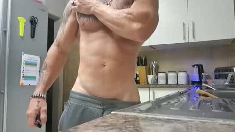 Snapshot of muscledaddy69s chatting on May 7, 2026, 2:50 am muscledaddy69s online show from May 7, 2026, 2:50 am