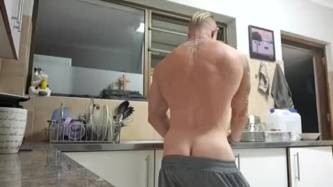 Snapshot of muscledaddy69s chatting on May 27, 2026, 1:57 am muscledaddy69s online show from May 27, 2026, 1:57 am