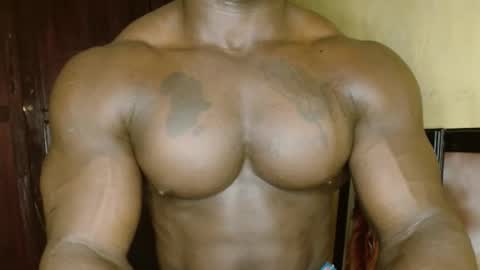 musclegod23 online show from March 7, 2026, 12:35 pm