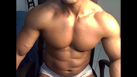 Snapshot of muscleoss chatting on January 30, 2025, 8:53 pm muscleoss online show from January 30, 2025, 8:53 pm