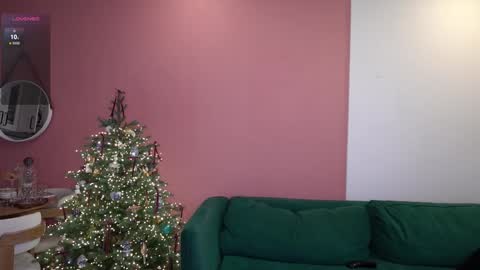 Snapshot of muscularfriend chatting on January 25, 2025, 11:44 am Ivan online show from January 25, 2025, 11:44 am