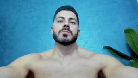 muscularmaster onlyfans online show from February 18, 2025, 1:21 am