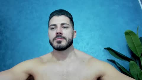 muscularmaster onlyfans online show from February 18, 2025, 10:36 pm